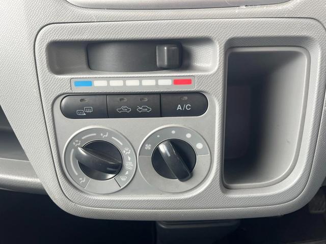 0910081A30250212W00116.jpg