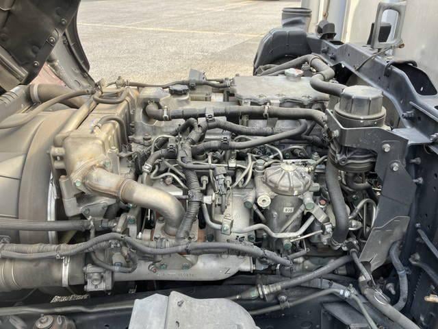74888_24.jpg