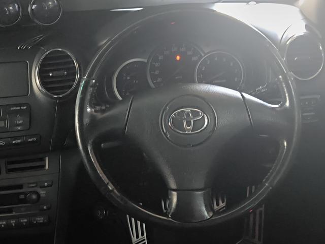 0209408A30250909W00102.jpg