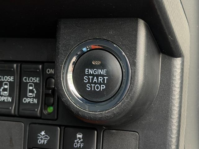 1100001A30251206W00111.jpg