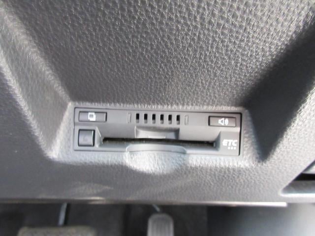 0541410A30250923W00210.jpg