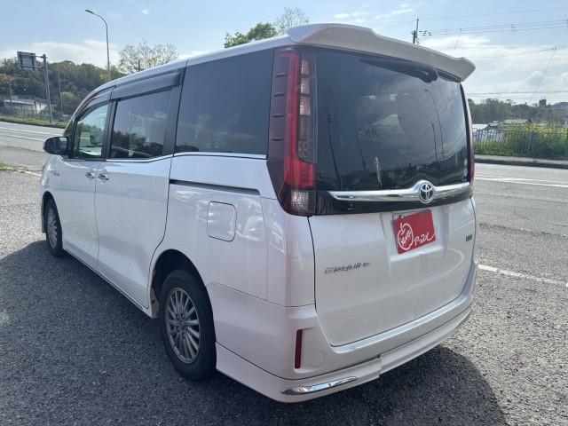 23282623_carP_l_8.jpg