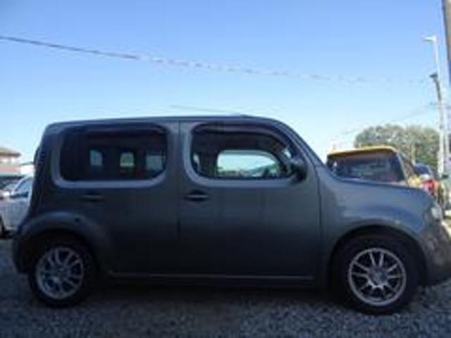 17948943_carP_l_2.jpg