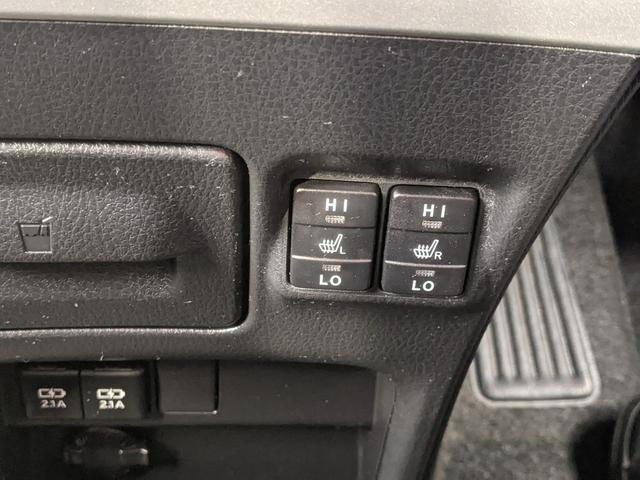 0503486A30260111W00219.jpg