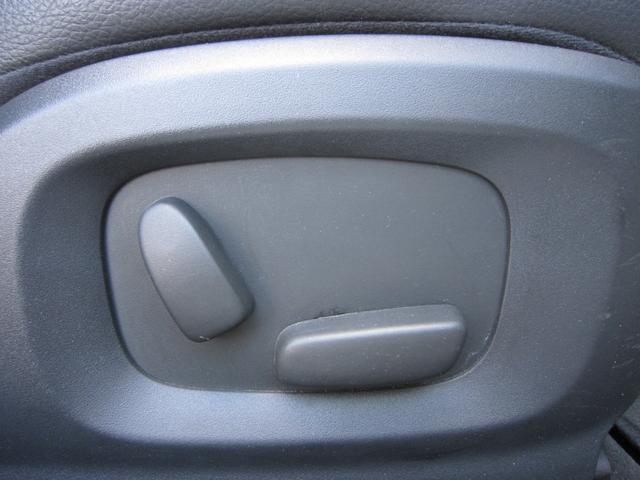 0802646A30260215W00114.jpg