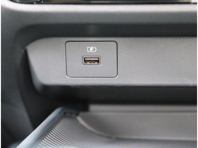 9031185A20250220E00115.jpg