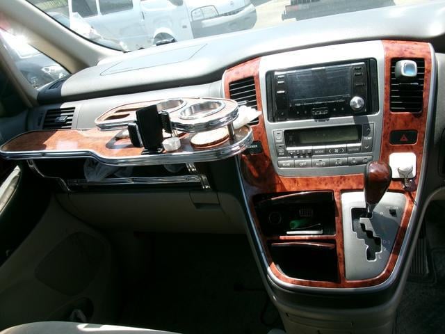 0705372A30250605W00109.jpg