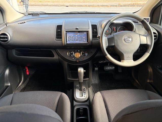 22199875_carP_l_15.jpg
