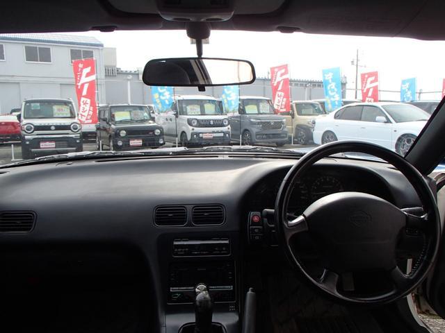 0207189A30250510W00103.jpg