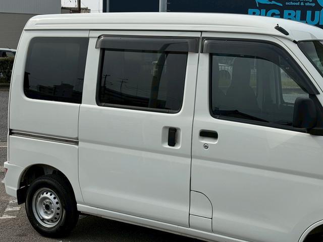 0709136A30260329W00314.jpg