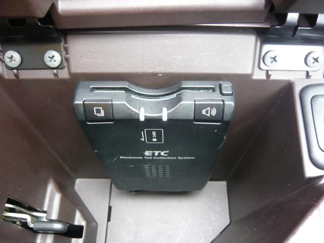 0500692A30260305W00313.jpg