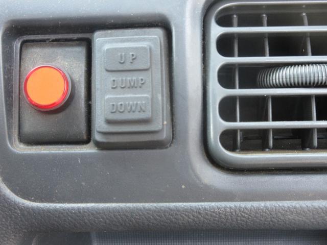 0507984A30250805W00115.jpg