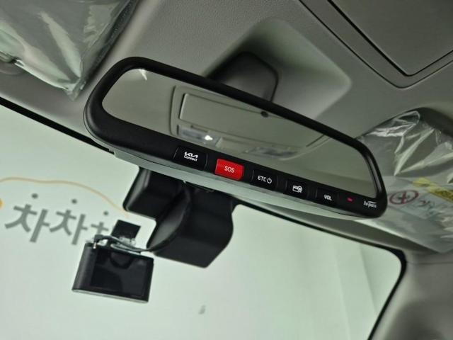 6031000247R16.jpg