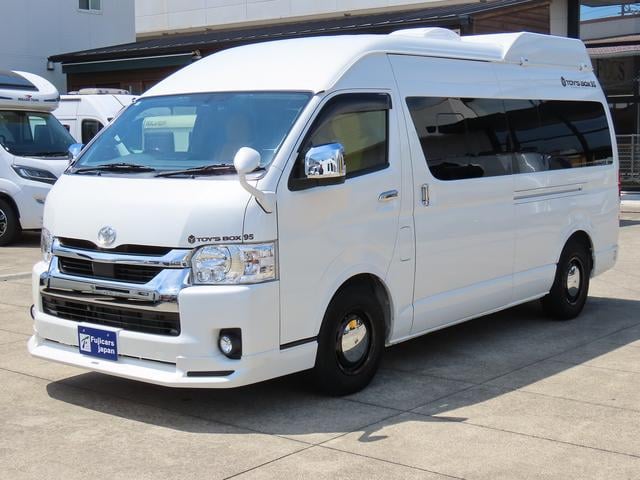 Used HIACE VAN for sale | Global Car Exporters - SBT Japan