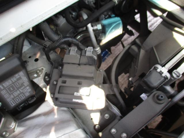 0708230A30250727W00106.jpg