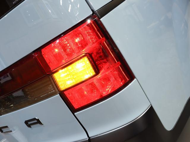 0505201A30260325W00118.jpg