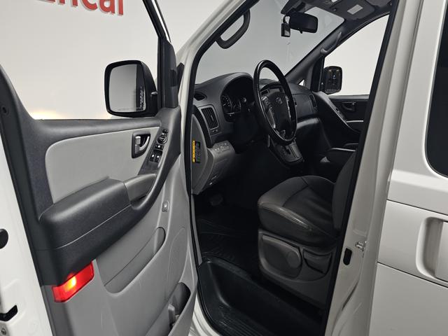 f049573a700bd0303b42b601d107fe93.jpeg