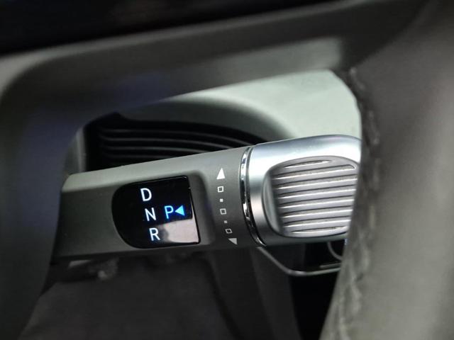 6011002739R8.jpg