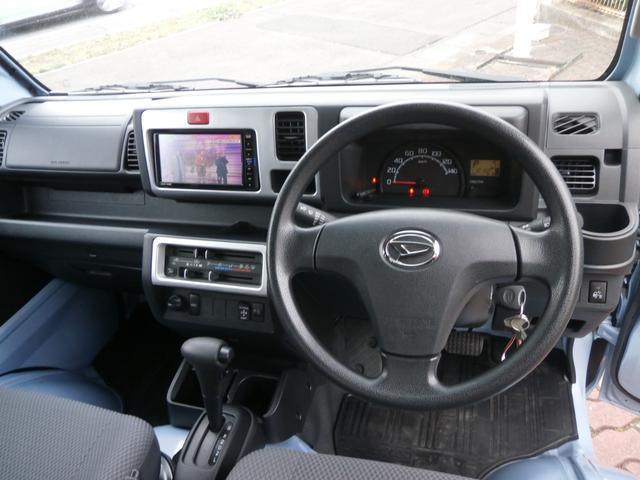 0400418A30260316W00201.jpg