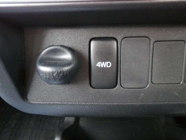 0400418A30260316W00206.jpg