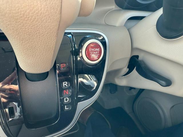0404172A30250318W00207.jpg