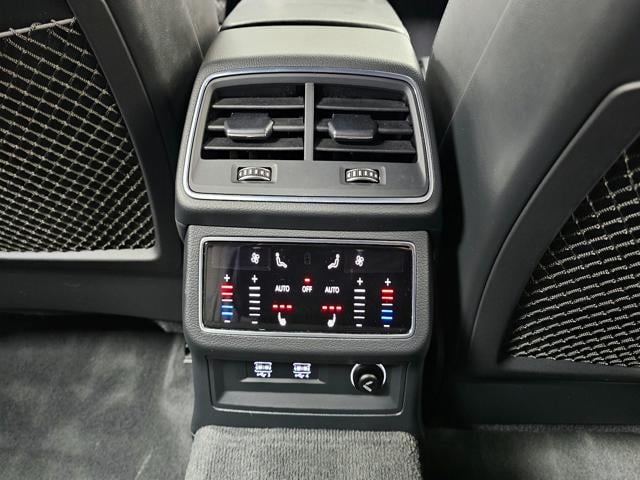 4ec1115cab66e472e58921bd191d62e8.jpeg