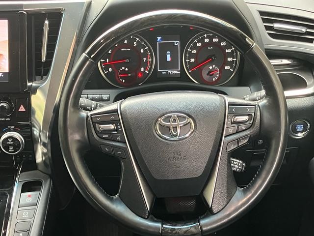 0704463A30260409W00108.jpg