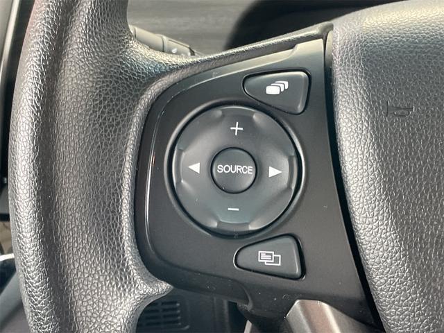 0404241A30260319W00114.jpg