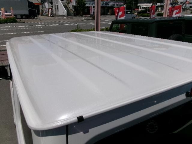 9030835A30250617W00109.jpg