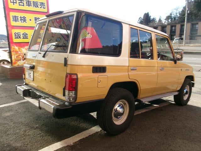 0902281A30251230W00204.jpg