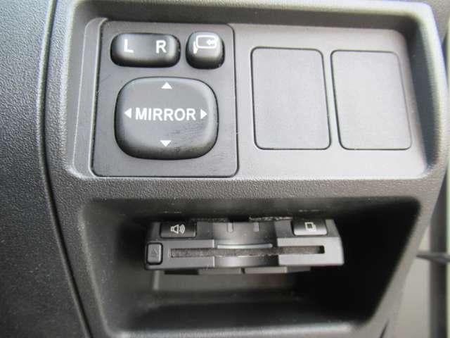 1200628A30250822W00113.jpg