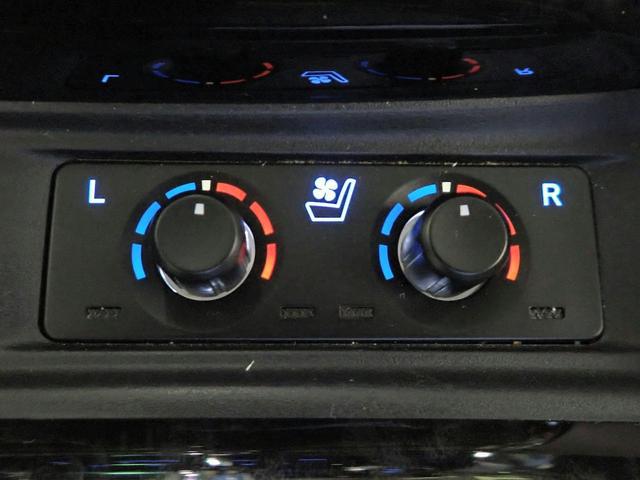 0201999A30260404W00710.jpg