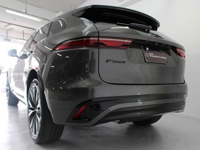 9572641A30250526W00109.jpg