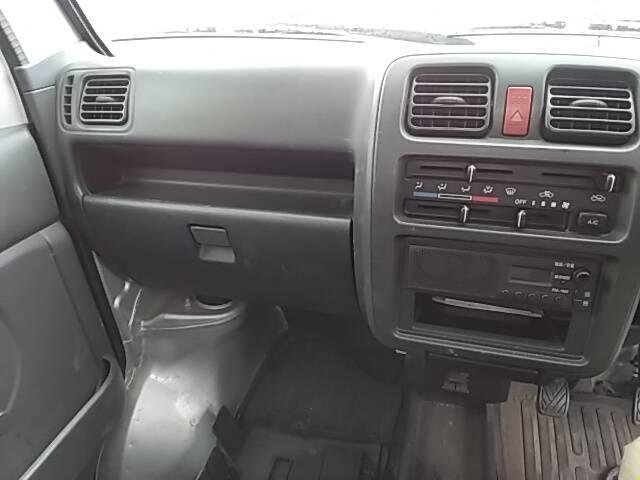 0510864A30241226W00304.jpg