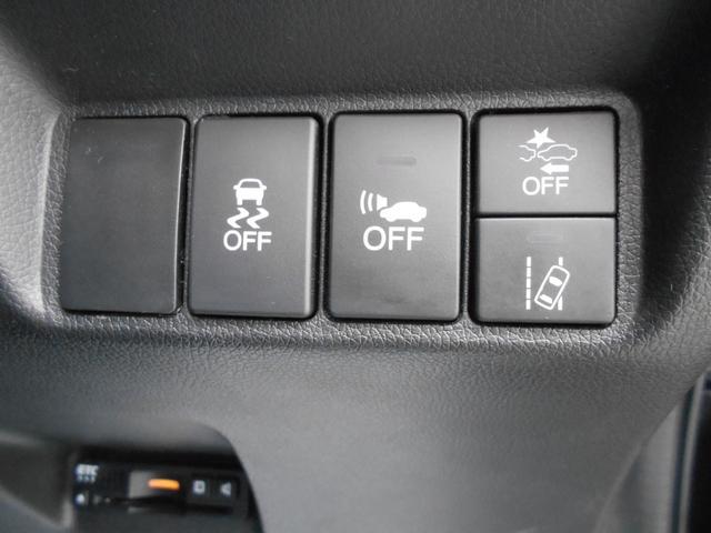 0400488A30251031W00418.jpg