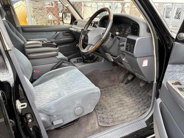 23127077_carP_l_14.jpg