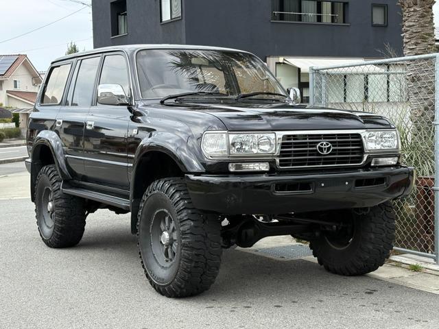 23127077_carP_l_1.jpg