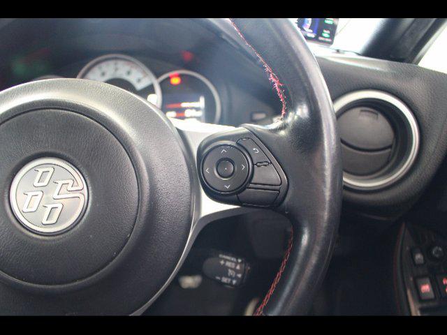 9ce47edcbacc777e17b7d73e99081976.jpg