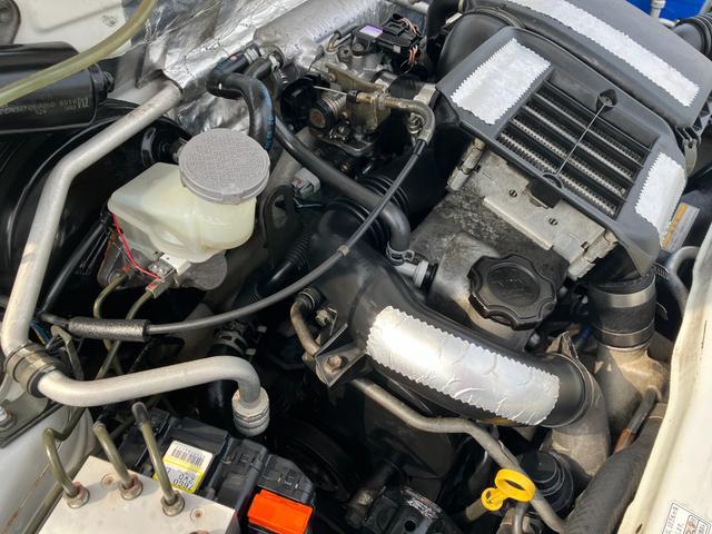0403888A30250411W00109.jpg