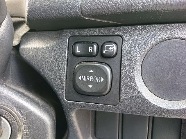 1170008A30260213W00208.jpg