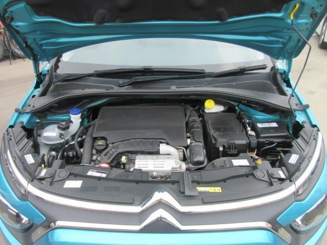 0561088A30250706W00214.jpg