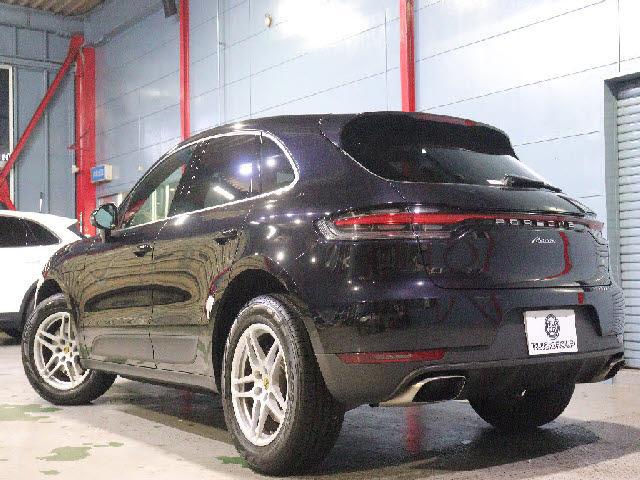 22492000_carP_l_4.jpg