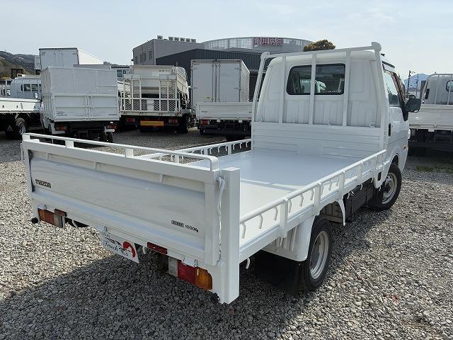 23055576_carP_l_14.jpg