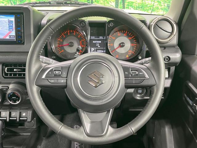 23094481_carP_l_2.jpg