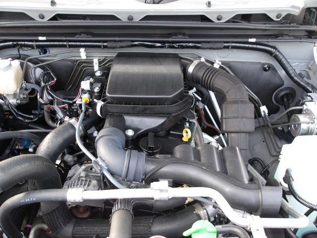 22733872_carP_l_18.jpg