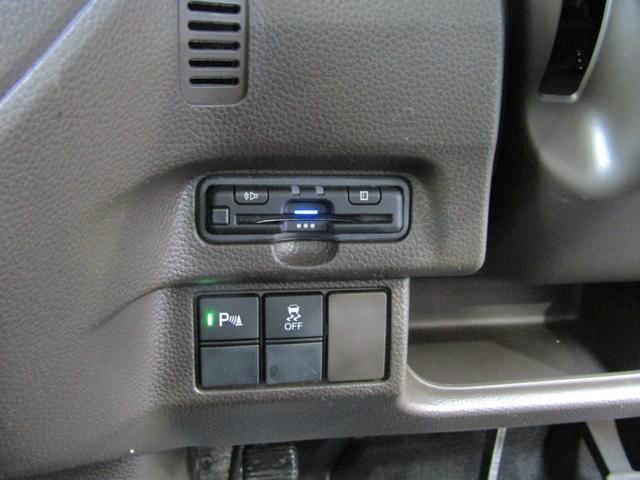 0403269A30260402W00419.jpg