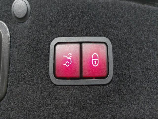 517f8a30a10a8b4d9409e0cd37cc7e6e.jpeg