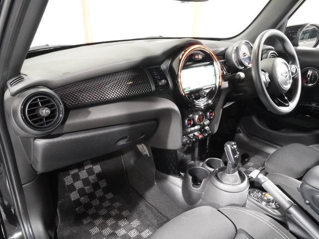 20007754_carP_l_9.jpg