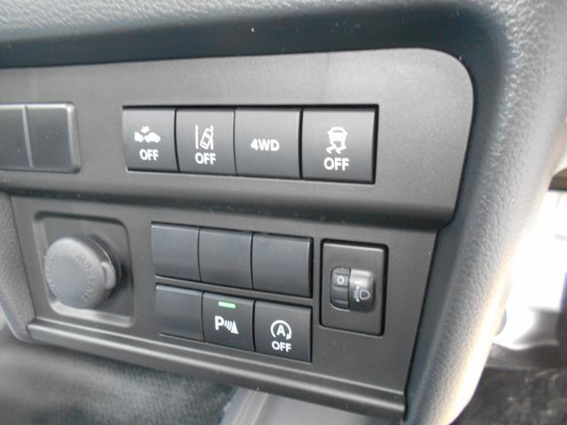 1120030A30260224W00216.jpg