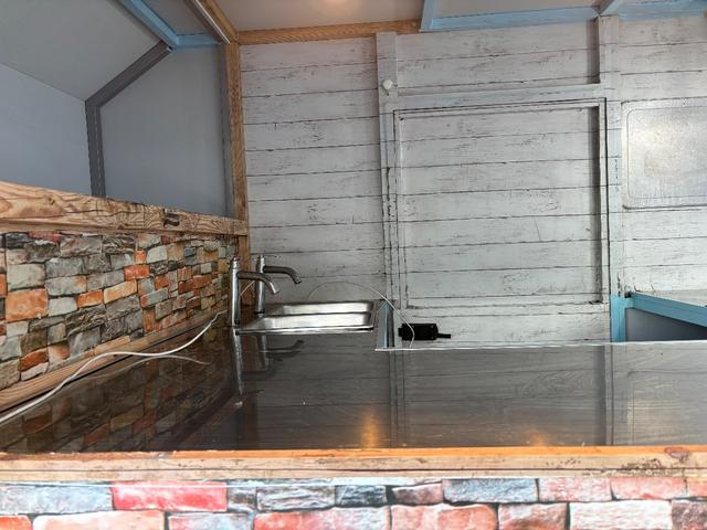 0700199A30260116W00119.jpg